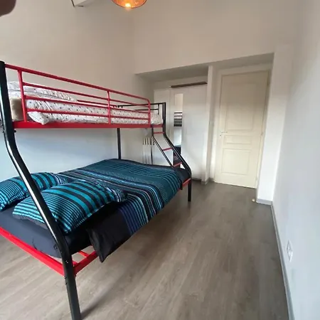 Les Vignerons פרונטיניאן